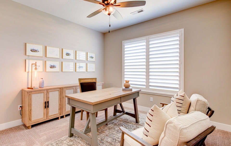 1343 E Southern Homestead-59.jpg