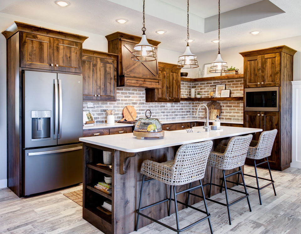 1343 E Southern Homestead-10.jpg