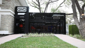 Oxxo abrió en México su primer establecimiento sin cajeros