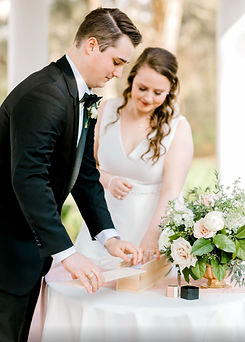 officiant.png