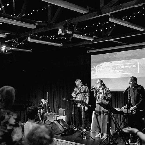 NB Worship Night Sep 22-10_websize.jpg
