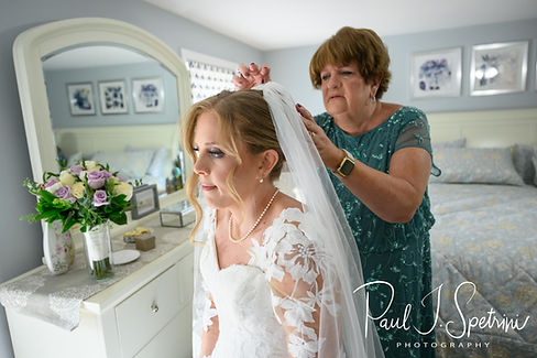 Boat House Waterfront Dining Wedding Photos