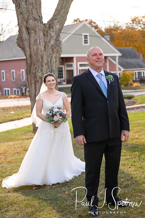 The Barn at Wight Farm Wedding Photos