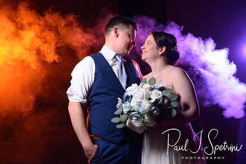 The Barn at Wight Farm Wedding Photos