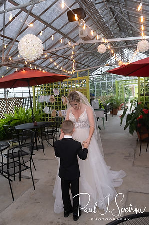 Roger Williams Park Botanical Center Wedding Photos