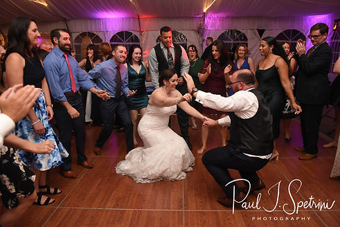 Publick House Historic Inn Wedding Photos