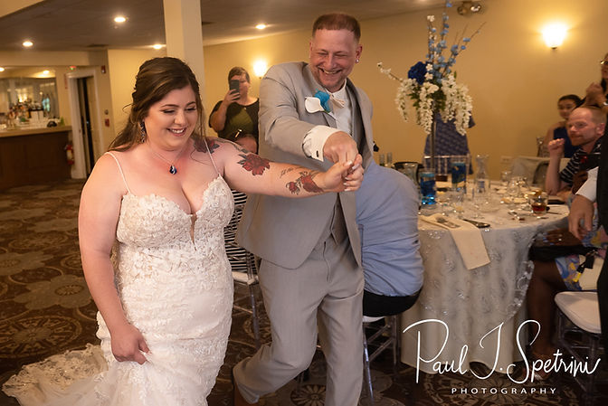 Rachel's Lakeside Wedding Photos