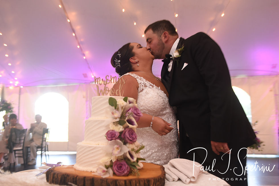 Zukas Hilltop Barn Wedding Photos
