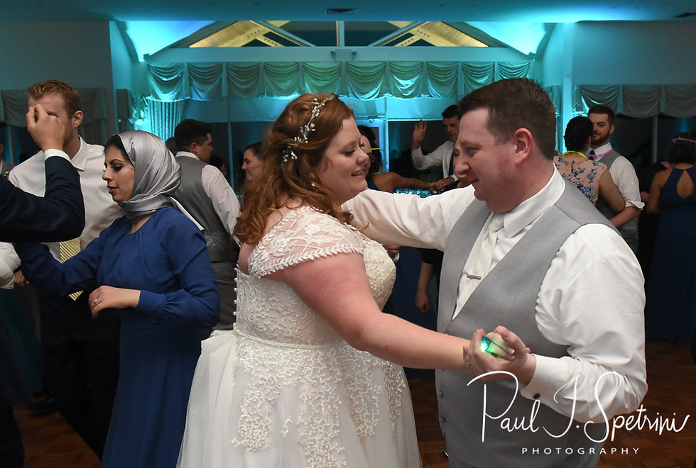 Kirkbrae Country Club Wedding Photography, Wedding Reception Photos