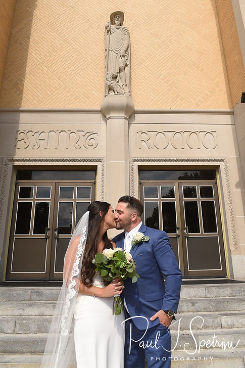 St Roccos Church Johnston wedding photos