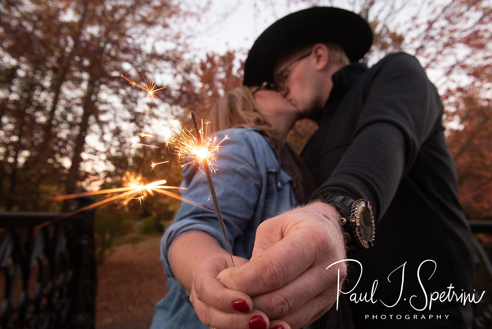 Roger Williams Park Engagement Photos