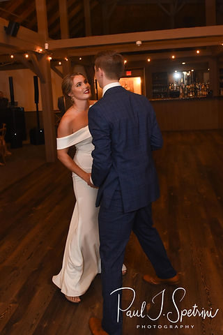 The Barn at Wight Farm Wedding Photos