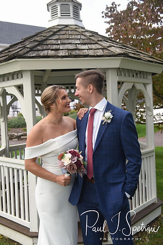 The Barn at Wight Farm Wedding Photos