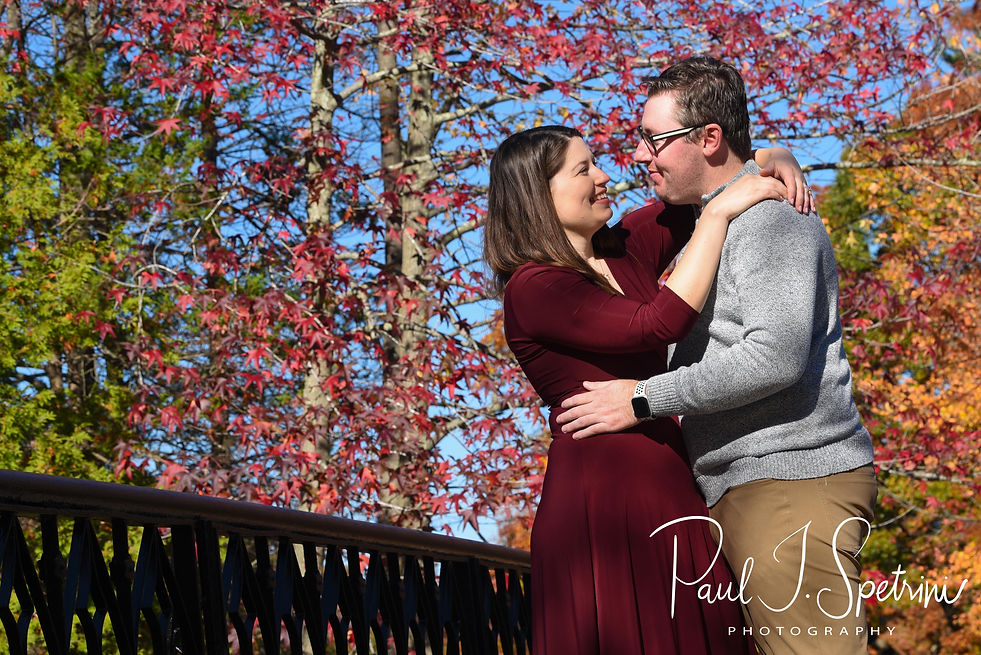 Roger Williams Park Engagement Photos