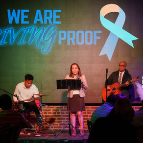 Peritoneal carcinomatosis survivor performing at Living Proof
