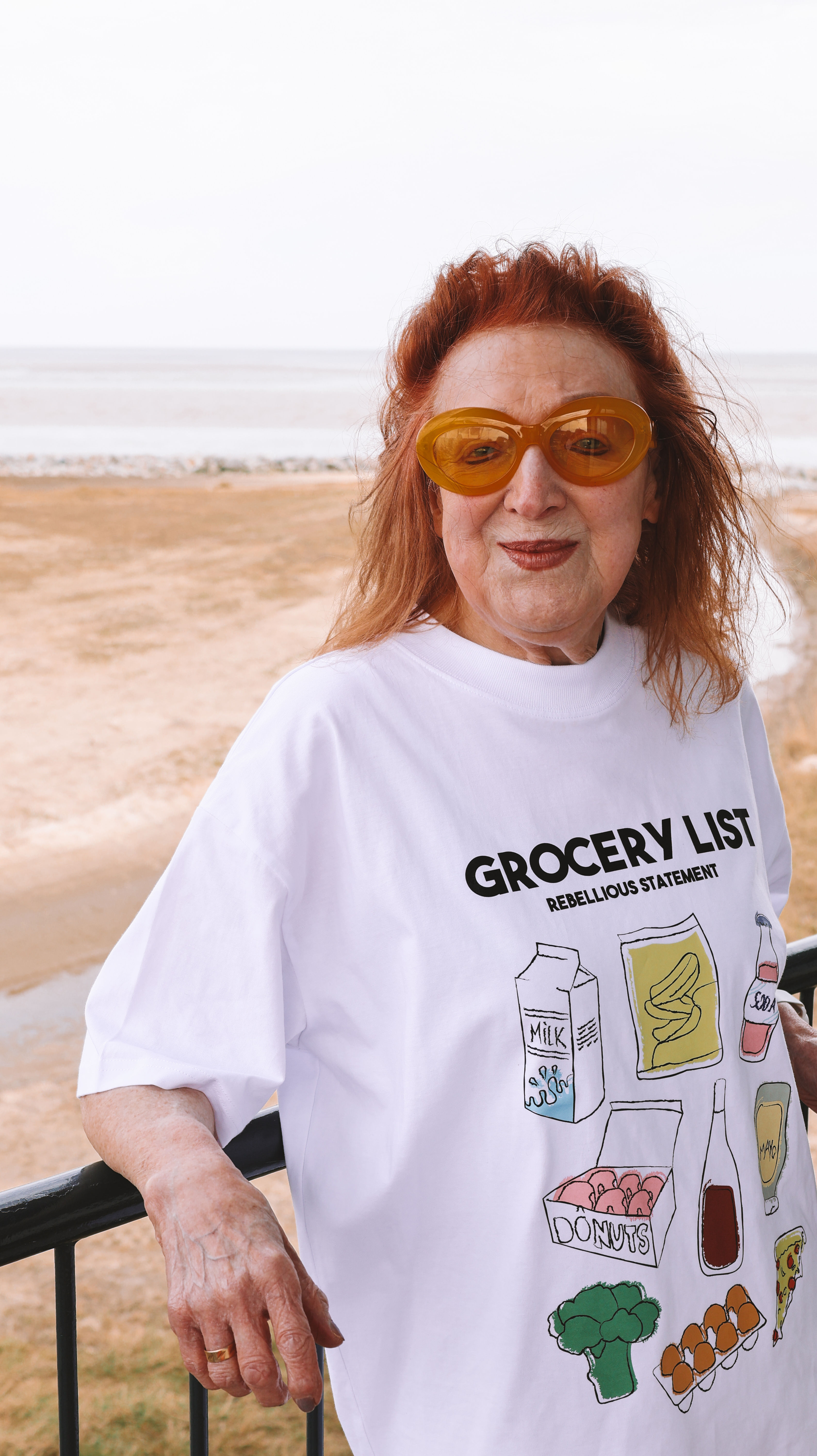 Shopping Essentials Dropshoulder Wit