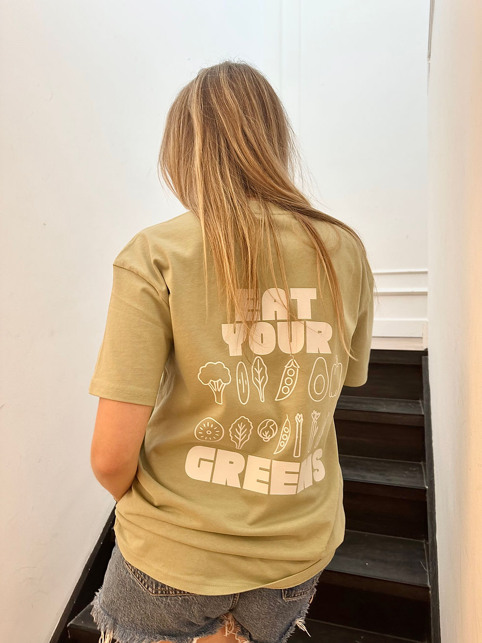 Thumbnail: Eat Your Greens Dropshoulder Shirt