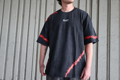 Oversized Barbed T-Shirt (Black Acid Wash) | Klipt Worldwide