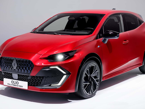 OG OTOMOTİV’DEN HİBRİT HABERİ: Yeni Renault Clio Türkiye Yollarına Çıkıyor! Yakıt Tüketiminde Devrim, Fiyat/Performansta Zirve!