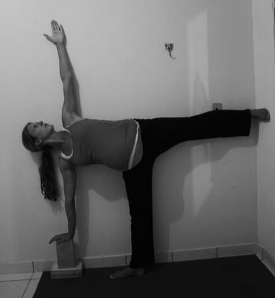 ardhachandrasana_edited