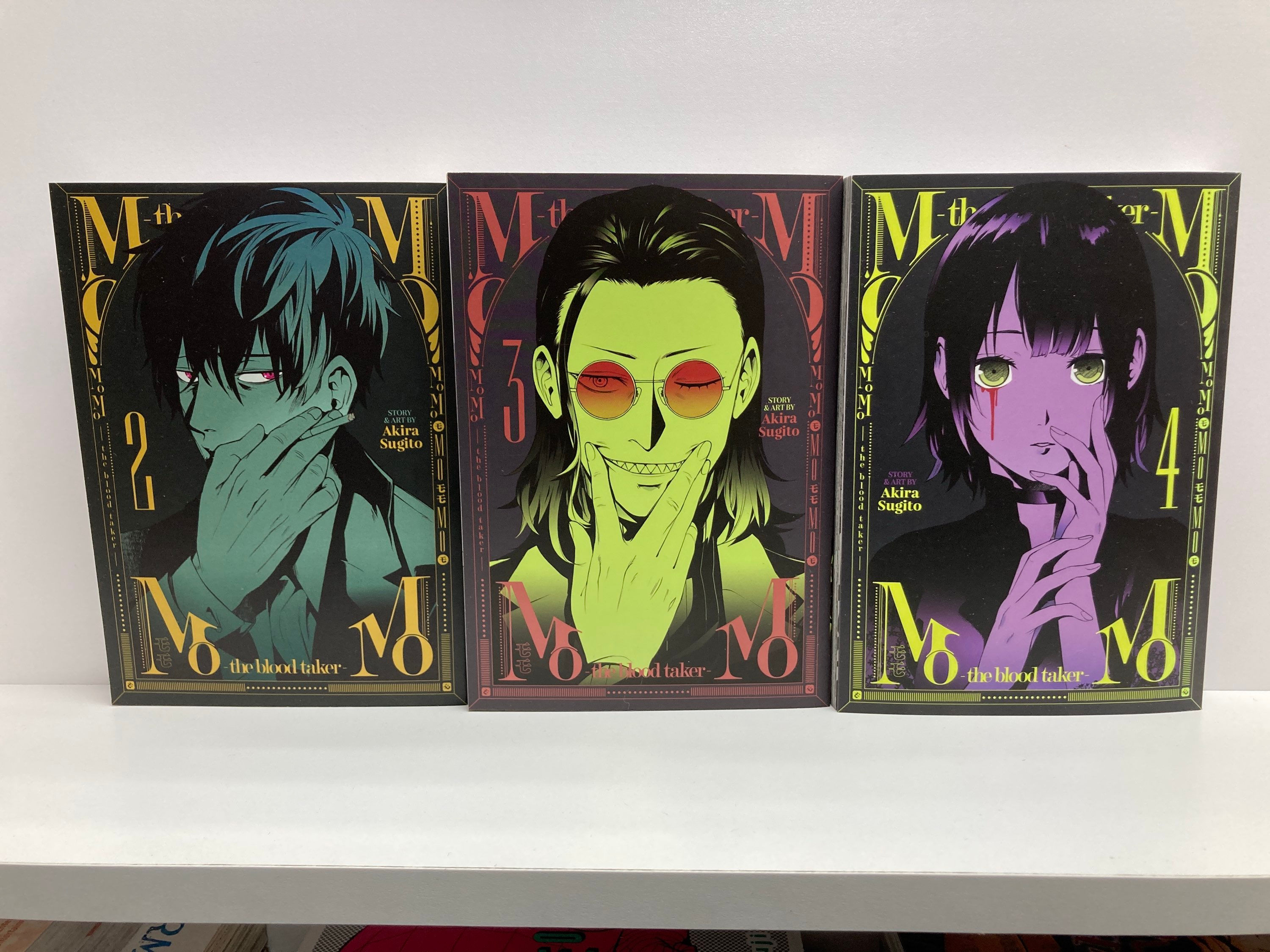 MoMo -the blood taker- Vol. 2,3,4 (3 manga) by Akira Sugito (Author)