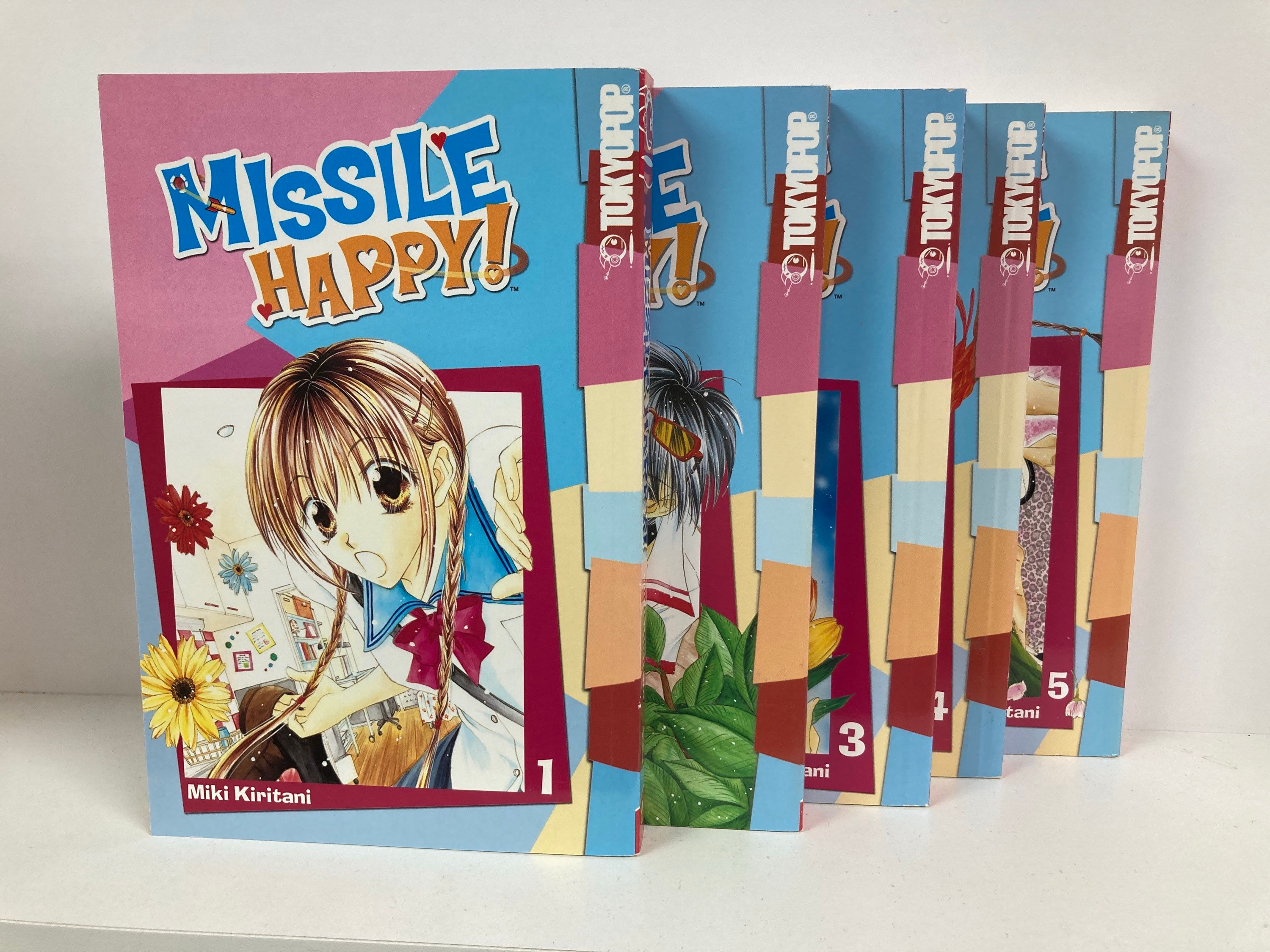 Missile Happy! Volume 1,2,3,4, 5 Manga  by Miki Kiritani (Author)