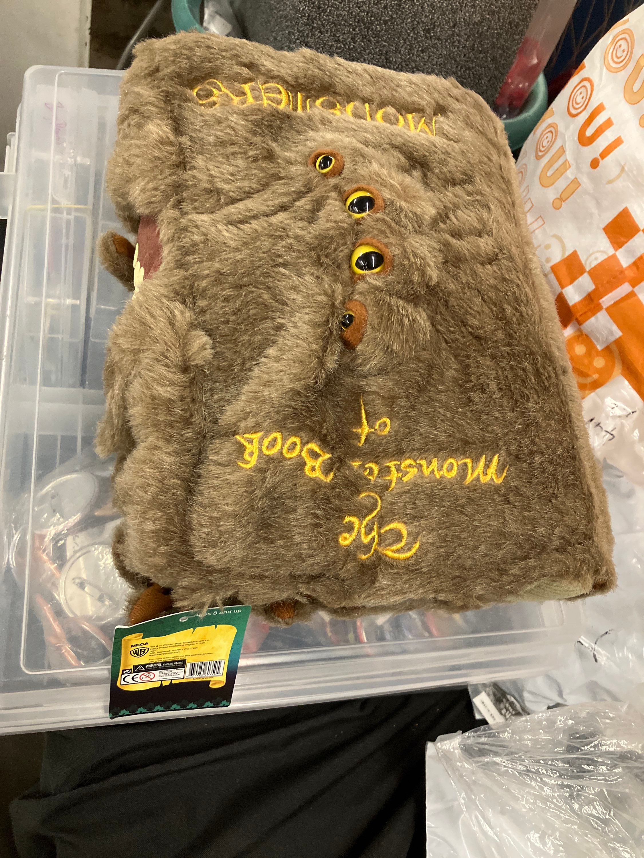 Harry Potter monster book/plush