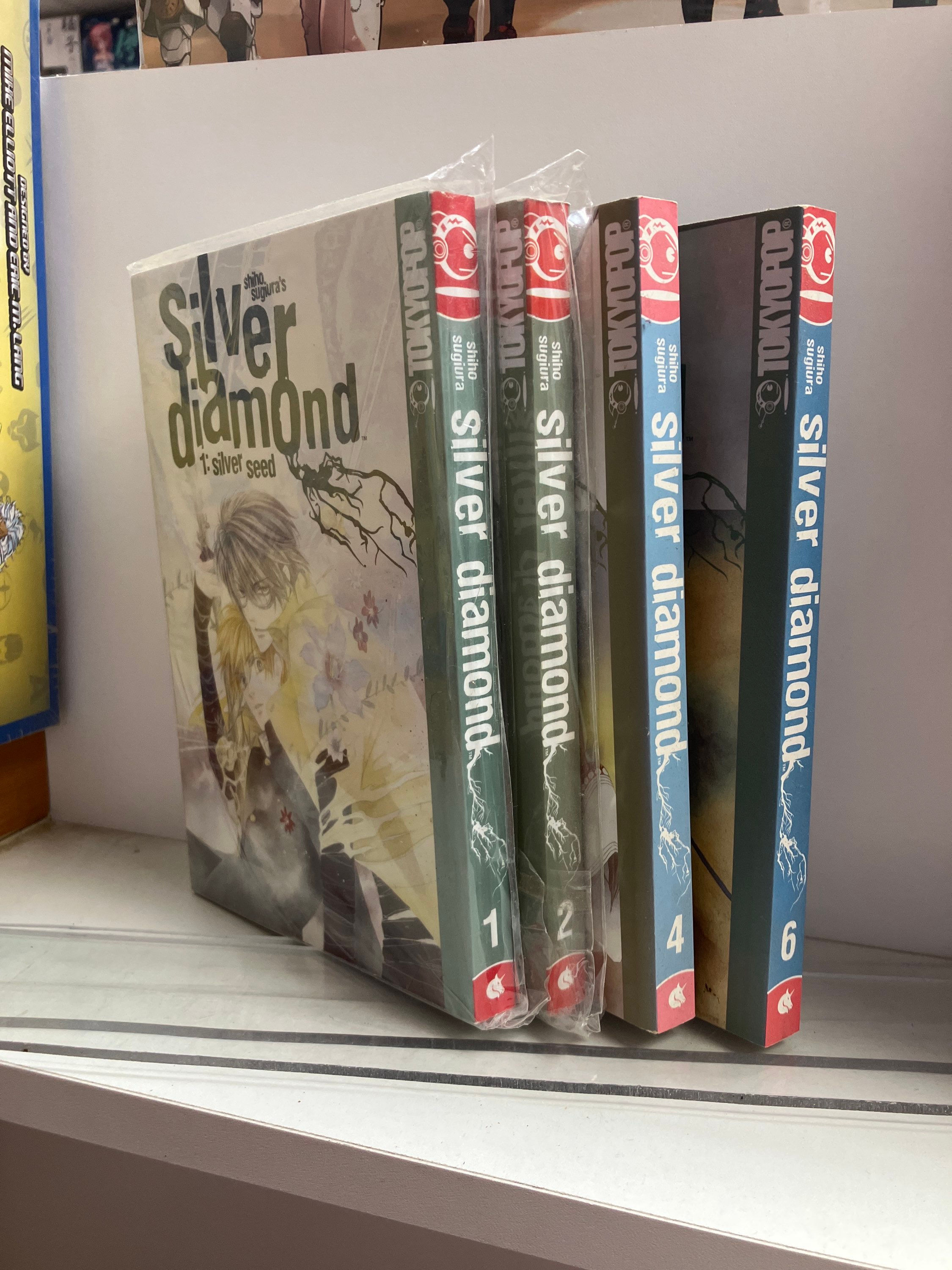 Silver Diamond Volume 1,2,4,6 Tokyopop Manga Books by Shiho Sugiura (Author)