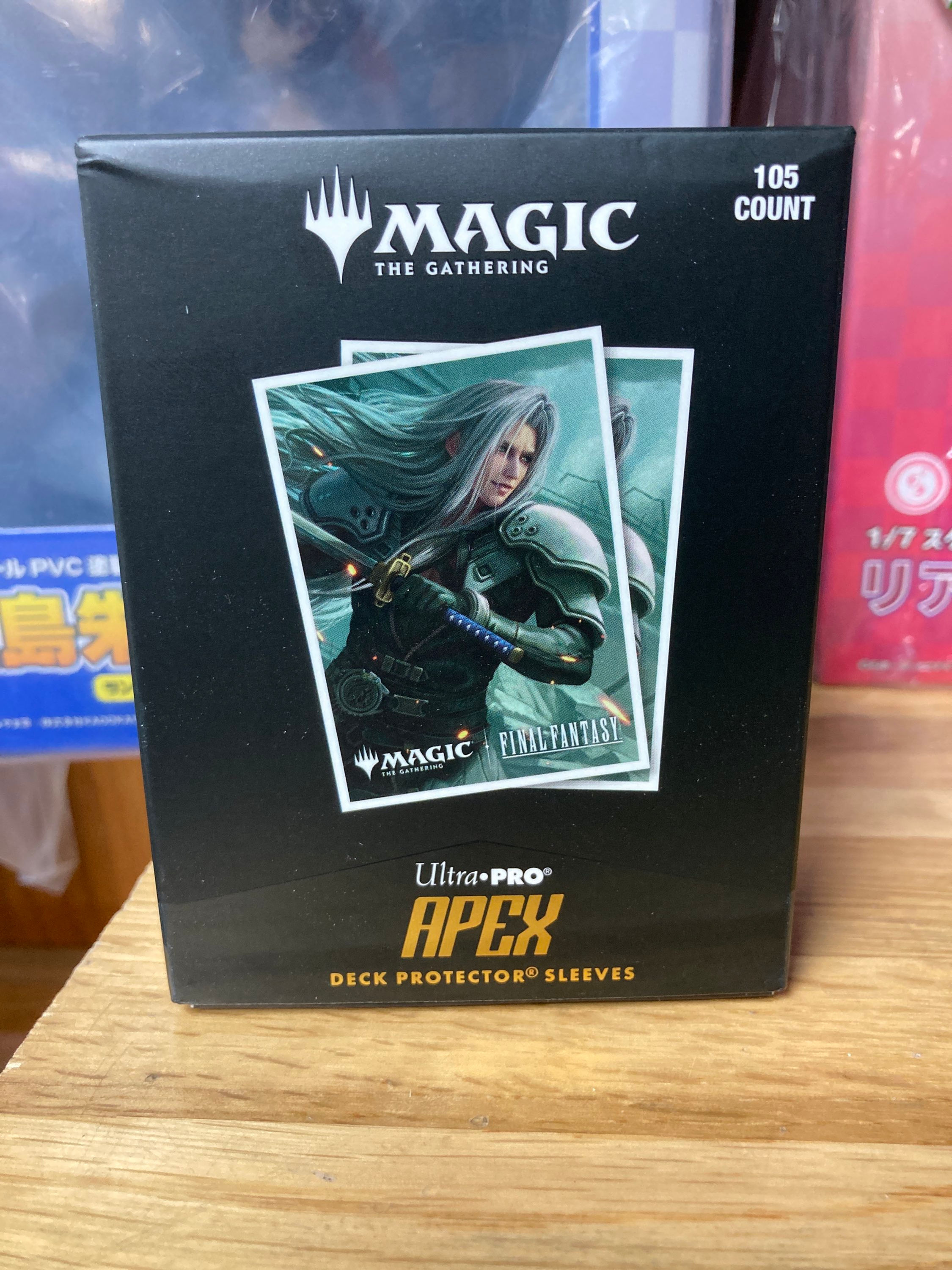 Ultra PRO - Final Fantasy x Universes Beyond Sephiroth 105ct APEX Deck Protector