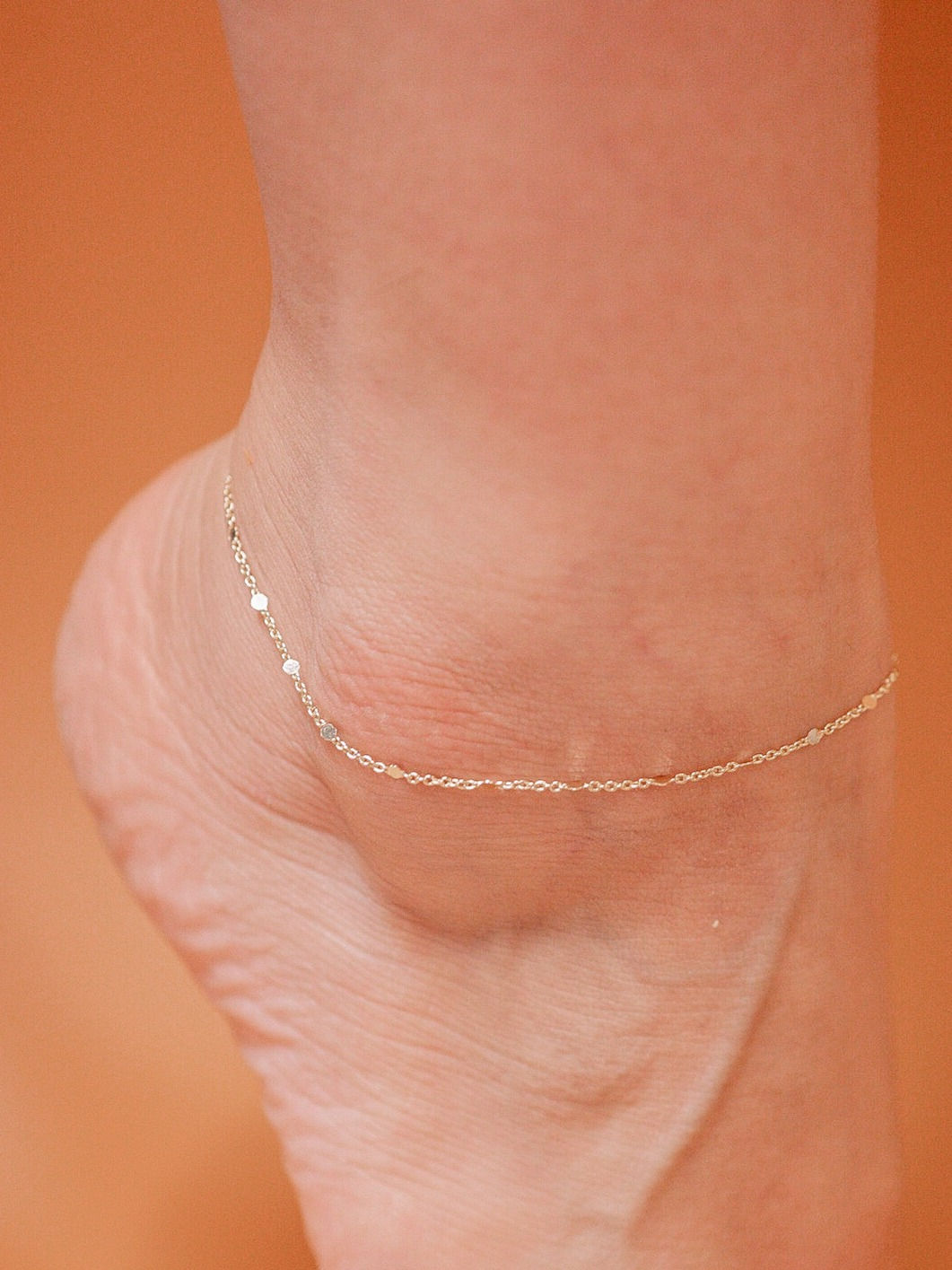 Golden Dotted Anklet | צמיד רגל