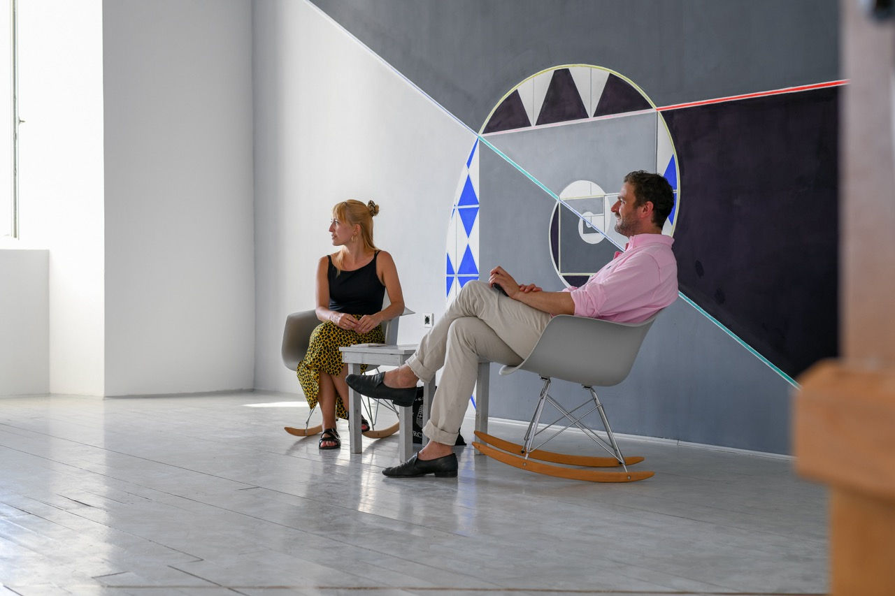 Panel discussion at the Art Association RIZOM [ K ], Frankopan Castle | © 2023 3RD-SPC./RP - project no. 4 | photo credit: Juraj Vuglač
/ Moderation: Dr. Ewa-Anna Kumelowski and Christoph Westermeier
3RD-SPC./RP – project no. 4, with Anna-Maria Bogner, Lars Breuer, Julia Bünnnagel, Snorre Elvin, Igor Eškinja, Lina Franko, Daniela Georgieva, Igor Grubić, Denis Krašković, David Kummer, Mak Murtić, Linda Nadji, Marie Ogoshi, Mariana Pende, Martin Pfeifle, Andi Slawinski, Christoph Speit, Mari Ángeles del Valle, Mirko Tschauner and Christoph Westermeier