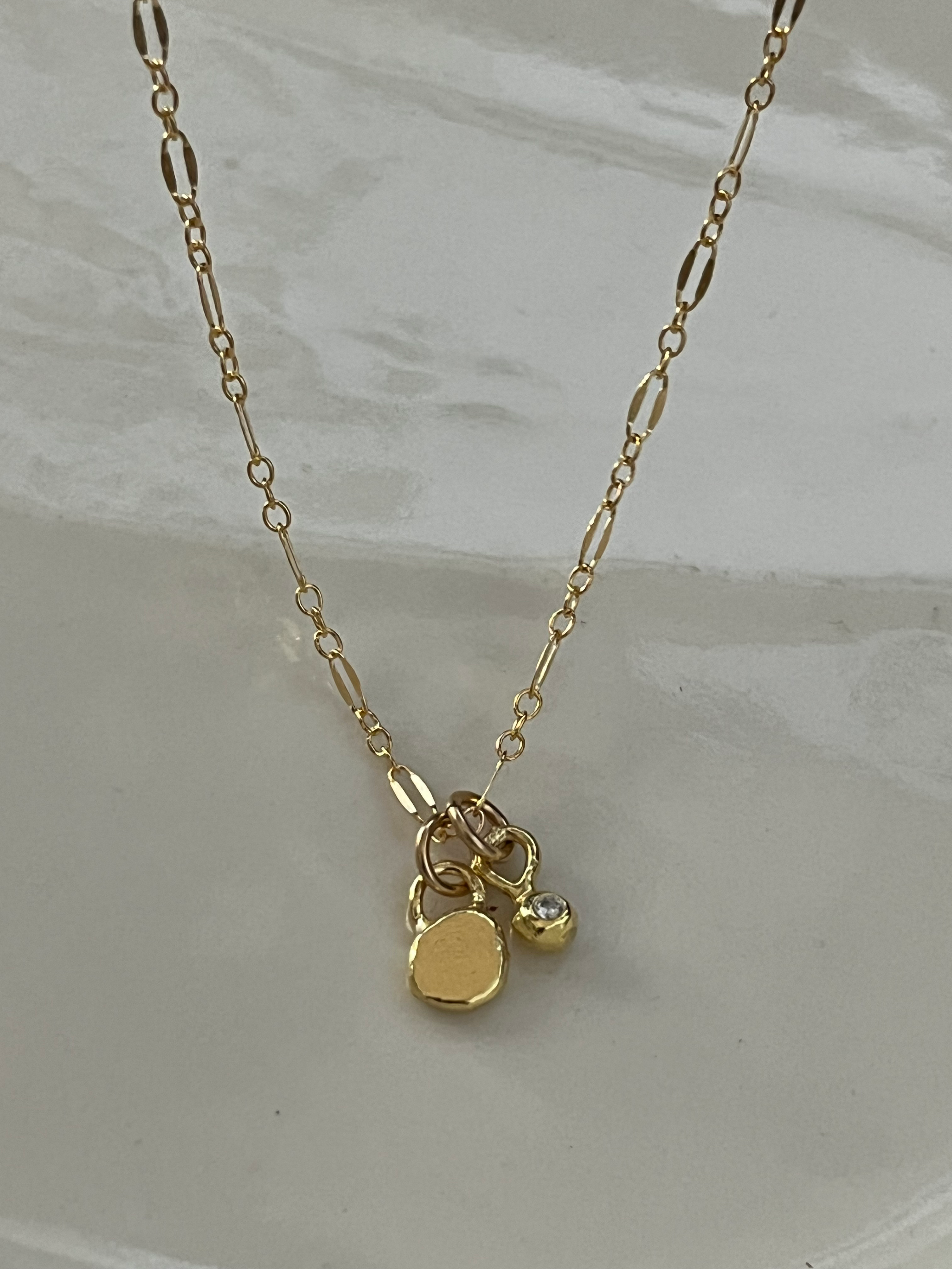 שרשרת ליב ואן | תליון כסף מצופה זהב