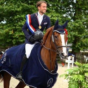 ALEXANDRE CUISINIER