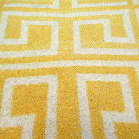 deken-scheltema-geel-wit-1.jpg