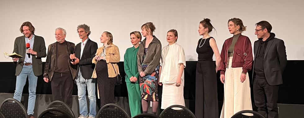 Premierenbild von DIE VORKOSTERINNEN
