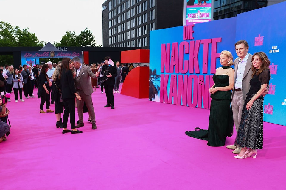 Bild von der Premiere von DIE NACKTE KANONE