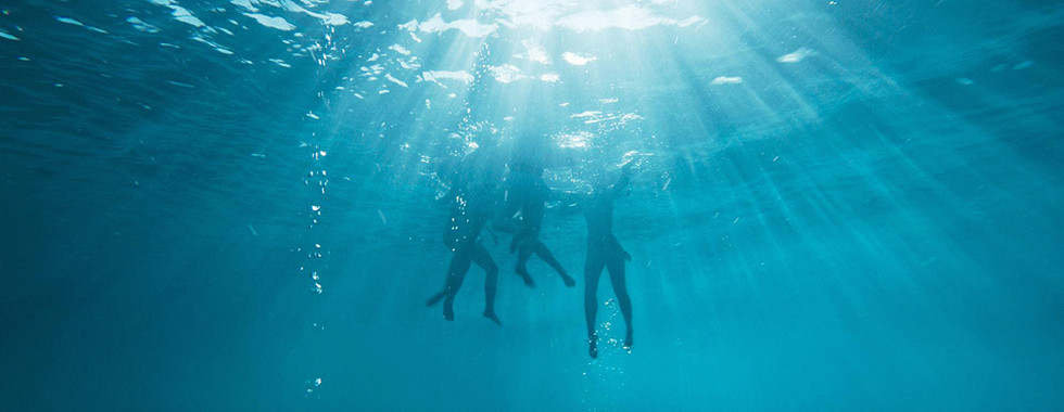 Filmbild aus SOMETHING IN THE WATER