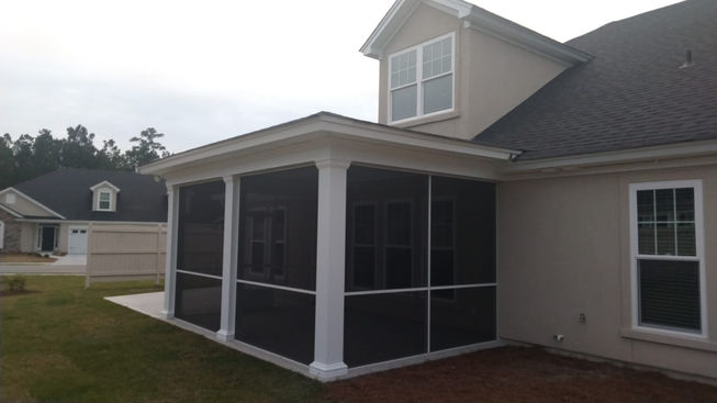 Expert Screening Porches - Handrails - Columns