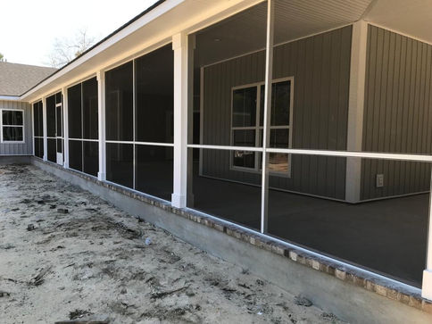 Expert Screening Porches - Handrails - Columns