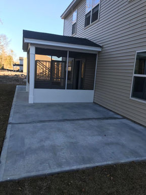 Expert Screening Porches - Handrails - Columns