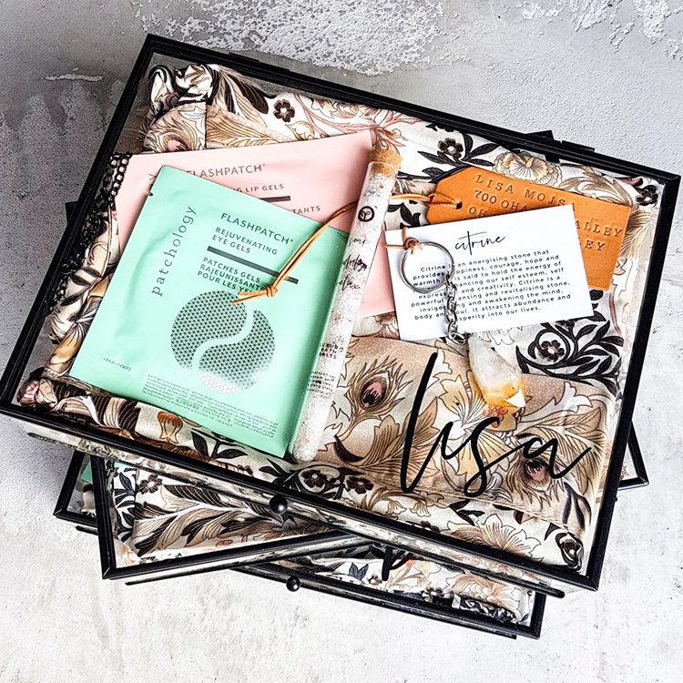 giftpacknamesweddingdecal