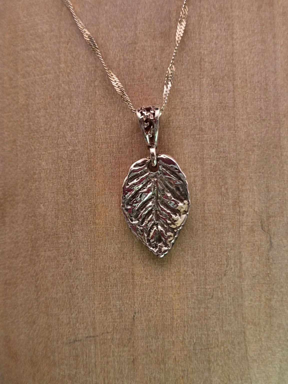 Small Leaf Fine Silver Pendant