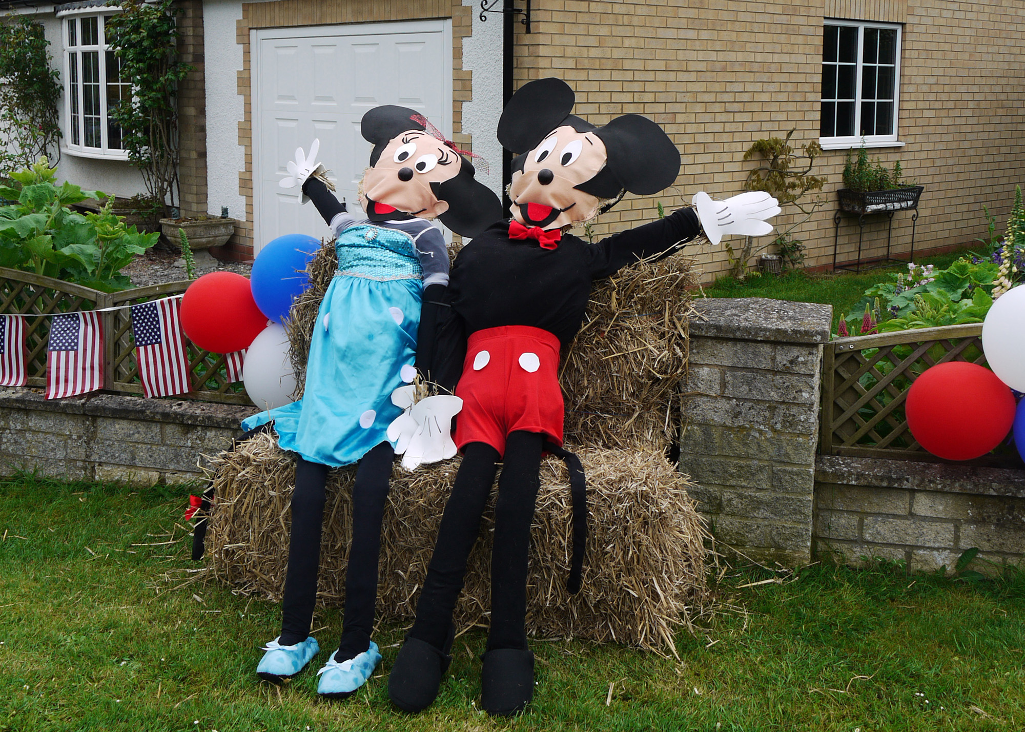 MICKEY & MINNIE