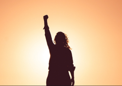 A luta pelo voto e a importância de se votar em mulheres em 2020