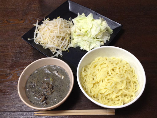 つけ麺＠黒ゴマ