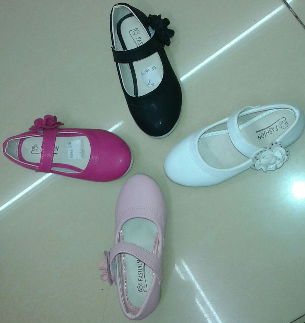 Thumbnail: Classic Girls Shoes
