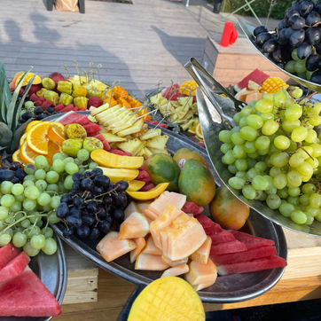 עמדת פירות לאירועים בר פירות לאירועים (3).jpg