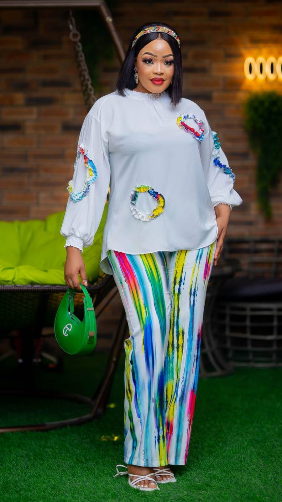 Thumbnail: Two-Pieces 5421