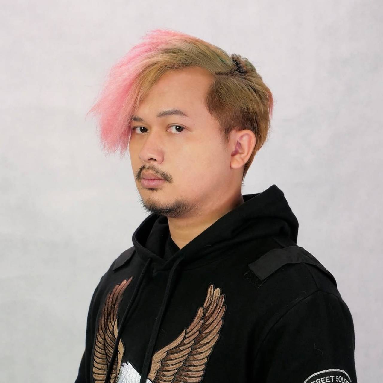JUDGE หมวดแวน.JPG