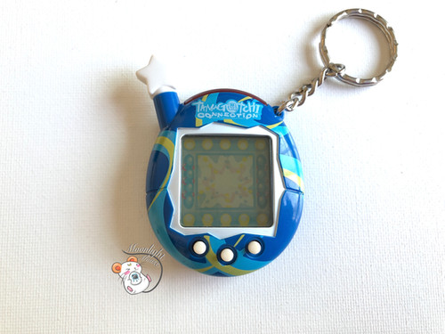Tamagotchi Connection v4.5 English Blue and White Swirls